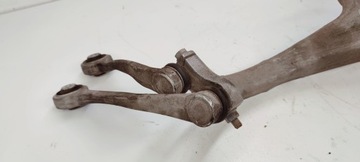 Поворотный кулак ЛЕВЫЙ ПЕРЕДНИЙ AUDI A4 A6 A7 8K0407257AA