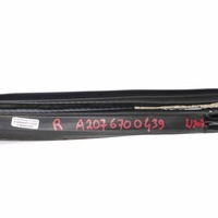 фото thumb №15, Mercedes c207 стекло боковая четверть задняя правая as2