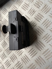 фото thumb №1, Модуль дверь audi оригинальный номер 8k0959792m