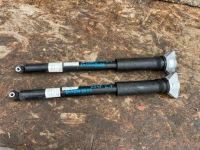 Купити Mercedes x247 glb 200 23r амортизатор правий задня a2473209603, фото thumb