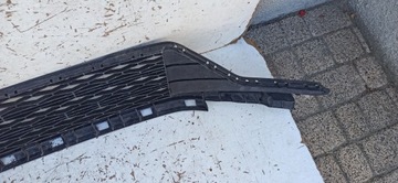 фото thumb №9, Vw touran ii r-line 2015- решётка бампера перед 5ta853677n