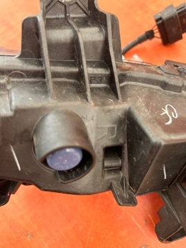 фото thumb №9, Галоген peugeot 208 2 правий l90128626 eu тріщина na kloszu