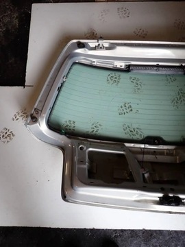 фото thumb №4, Крышка задняя зад багажника vw golf iv 98r lb7z