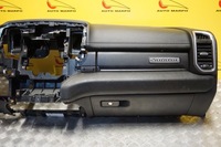 фото thumb №8, Dodge ram 2500 laramie 2019 - приборная панель приборная приборная панель консоль воздуховод