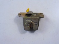 фото thumb №1, Mitsubishi carisma da замок багажника 95-99 5d