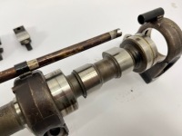 Вал распределительного вала комплект  опоры клавиши mercedes w126 380 v8 r107 m116 m117 Оригинал, фото thumb