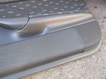 фото thumb №9, 7 mercedes w203 sport купе оббивка двері права передня