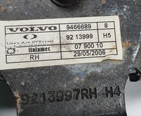 фото thumb №5, Замок засов крыша правый задняя volvo c70 ii 9466689 cabrio