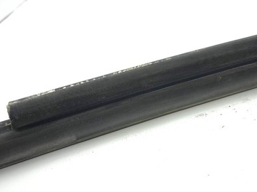 фото thumb №10, Tesla модель s 2015 планка стёкла задней