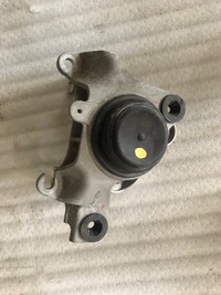 фото thumb №1, Renault espace v кронштейн подушка двигателя 112213461r