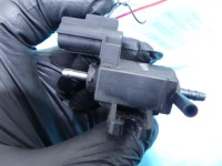 фото thumb №4, Клапан вакууму range rover iii l322 3.6 td v8