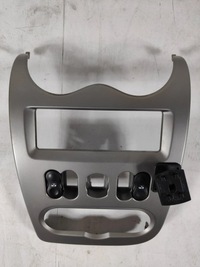 фото thumb №5, Dacia sandero i 08- панель dekor середній панелі розподільчої кнопки скло