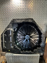 фото thumb №1, Піддон підлога багажника багажника renault megane iv kombi 745144672r