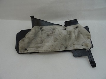 фото thumb №7, Peugeot citroen защита заглушка подкрылки 9673876780