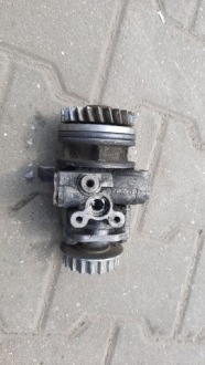 фото thumb №1, Насос підсилювача vw touareg 2.5tdi 7h0422153a