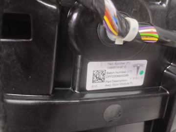 фото thumb №6, Tesla модель y 2023 дверь левый перед pmss комплектные