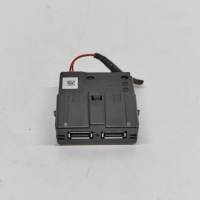 фото thumb №1, Audi a5 2023 роз'єм / з'єднувач usb