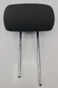 фото thumb №1, Подголовник средний задняя mercedes w204