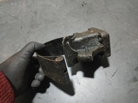 фото thumb №5, Fiat 126 600 maluch старый тип двигателя 600 основание кронштейн генератора оригинал