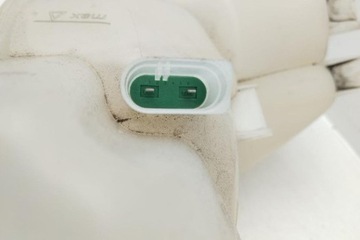 фото thumb №7, Бак расширительный жидкости охлаждающей porsche panamera 971 971121407