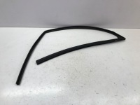 фото thumb №1, Lexus lbx 2024 прокладка внутренняя дверь стекло левый перед 68151-52340