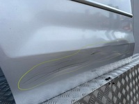 фото thumb №5, Mazda 5 двері праве зсувні