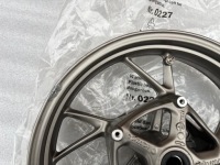 фото thumb №12, Передняя диск bmw f900r k83 f900xr k84 оригинал