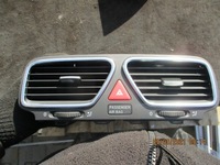 фото thumb №1, Решітка обдув vw 1q0819819