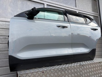 фото thumb №3, Volvo xc40 дверь перед зад левая