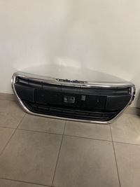 фото thumb №1, Peugeot 208 i lift решётка радиатора решётка радиатора хром бампера