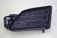 фото thumb №1, Впуск повітря шторка tesla s права 1058007-00-h