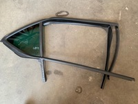 фото thumb №1, Skoda octavia iv скло двері праві зад трикутник 5e6845209 2022