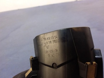 фото thumb №4, Mercedes a w176 ґрати повітропровід повітря середні