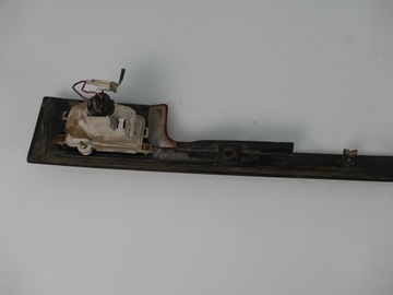 фото thumb №5, Nissan prairie ii лампа накладка кришки багажника 93r