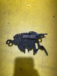 фото thumb №1, Nissan note e11 2006 замок капот