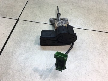 фото thumb №5, Моторчик дворники лампы правый saab 9-5 i 0390206948