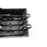 фото thumb №12, Mercedes w168 кронштейн кронштейн подголовник задняя a1689700014