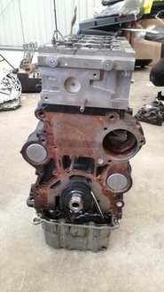 фото thumb №11, Vw touran 1t 2.0 tdi двигатель блок блок двигателя dfe