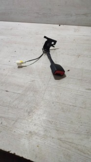 Купить Alfa romeo stelvio 2017 правая сторона пряжка заднего поперечина безопасности, фото thumb