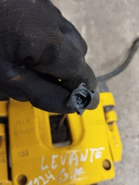 фото thumb №9, Maserati levante 2019 задний суппорт тормозной 06700388420