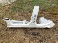 фото thumb №1, Порог левый mercedes gla x156 лак 650