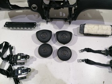 фото thumb №6, Mercedes glc w253 панель консоль подушка безопасности ремни