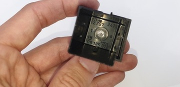 фото thumb №9, Opel vectra c signum заглушка кнопки консоли панель панели правая