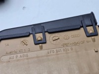 фото thumb №10, Audi a6 c6 коробка предохранителей крепление 4f1971845a