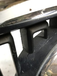 фото thumb №12, Volvo v60 ii 2 s60 iii 3 18- решітка радіатора решітка радіатора радіатора 32132225