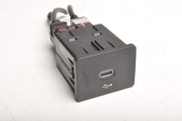фото thumb №1, Ford puma mk2 вход разъём usb c m1tt-14f014-ac