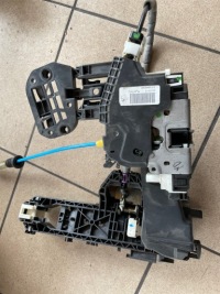 фото thumb №7, Mercedes c klasa w204 замок двері перед europa