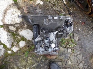 КОРОБКА ПЕРЕДАЧ OPEL F13 W394 комбо 1.7