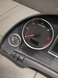фото thumb №5, Счетчик приборы audi a4 b7 2.0 tdi uk 8e0920951lx