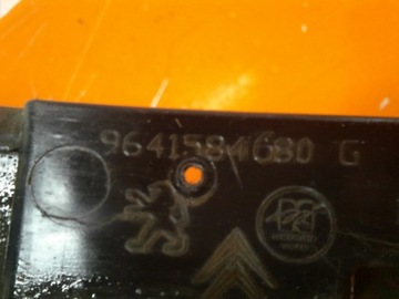 фото thumb №5, Peugeot 407 1.6 hdif 04-10 16v підкрилок перед ліві 9641584680 exld